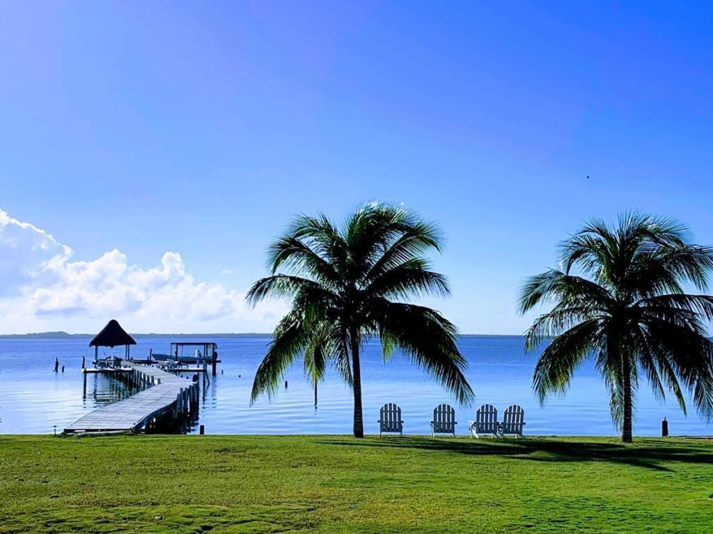 Tilt-Ta-Dock Resort Belize Corozal Buitenkant foto