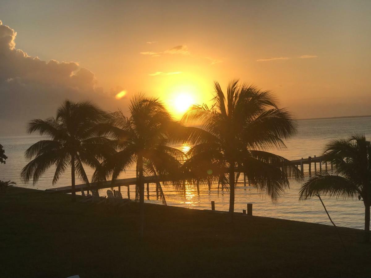 Tilt-Ta-Dock Resort Belize Corozal Buitenkant foto